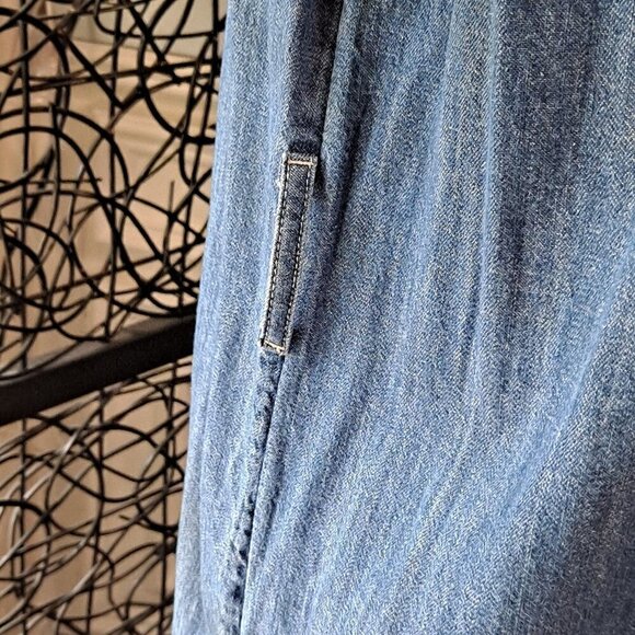 Free Assembly Size Small Denim Dress Short Sleeve V-Neck Medium Blue EUC - Picture 4 of 13